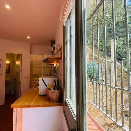 T1- Family Getaway 50m From The